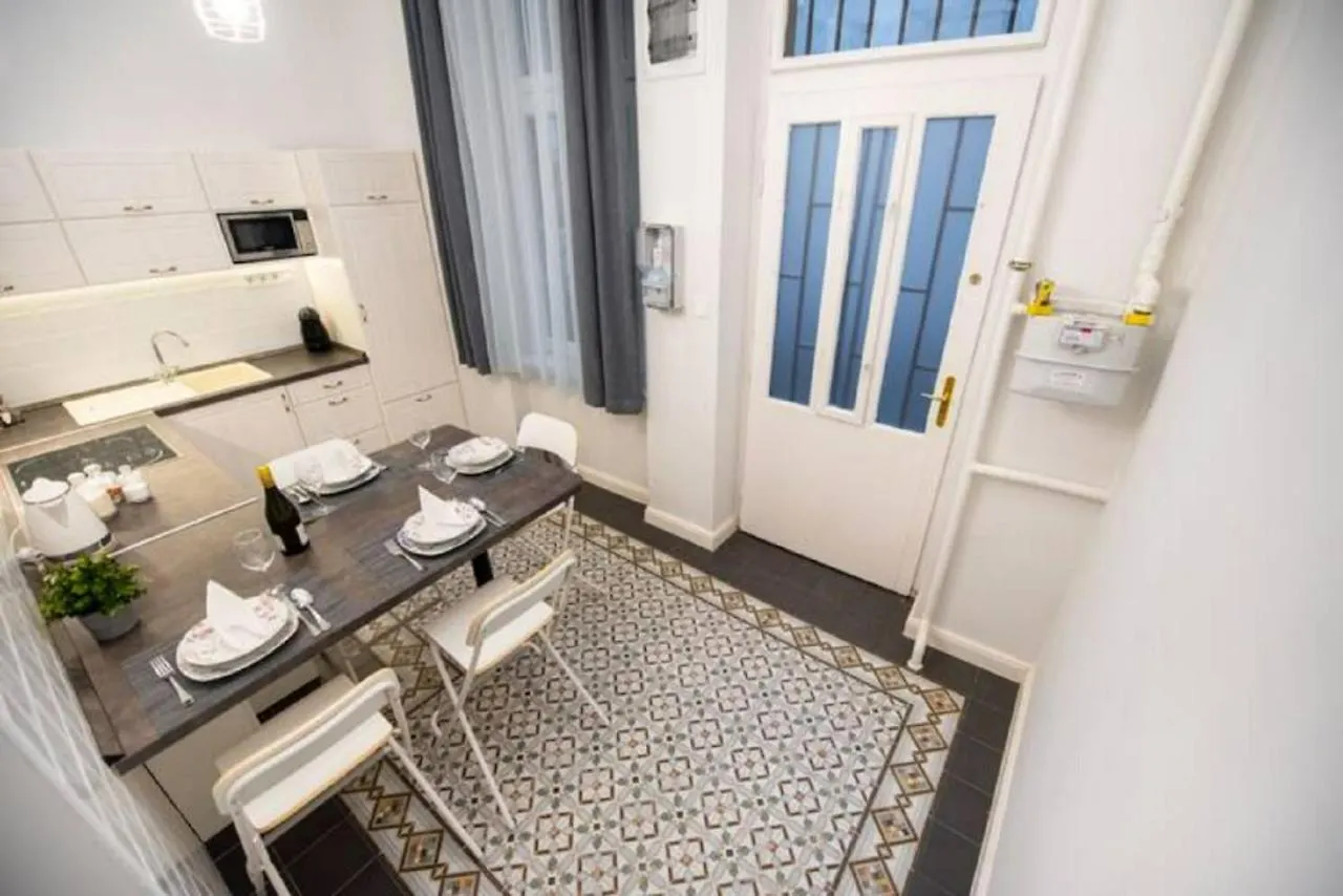Central Luxury Apartment With Ac Budapest 0*,