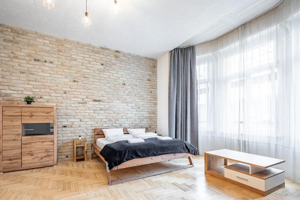 Central Luxury Apartment With Ac Budapest