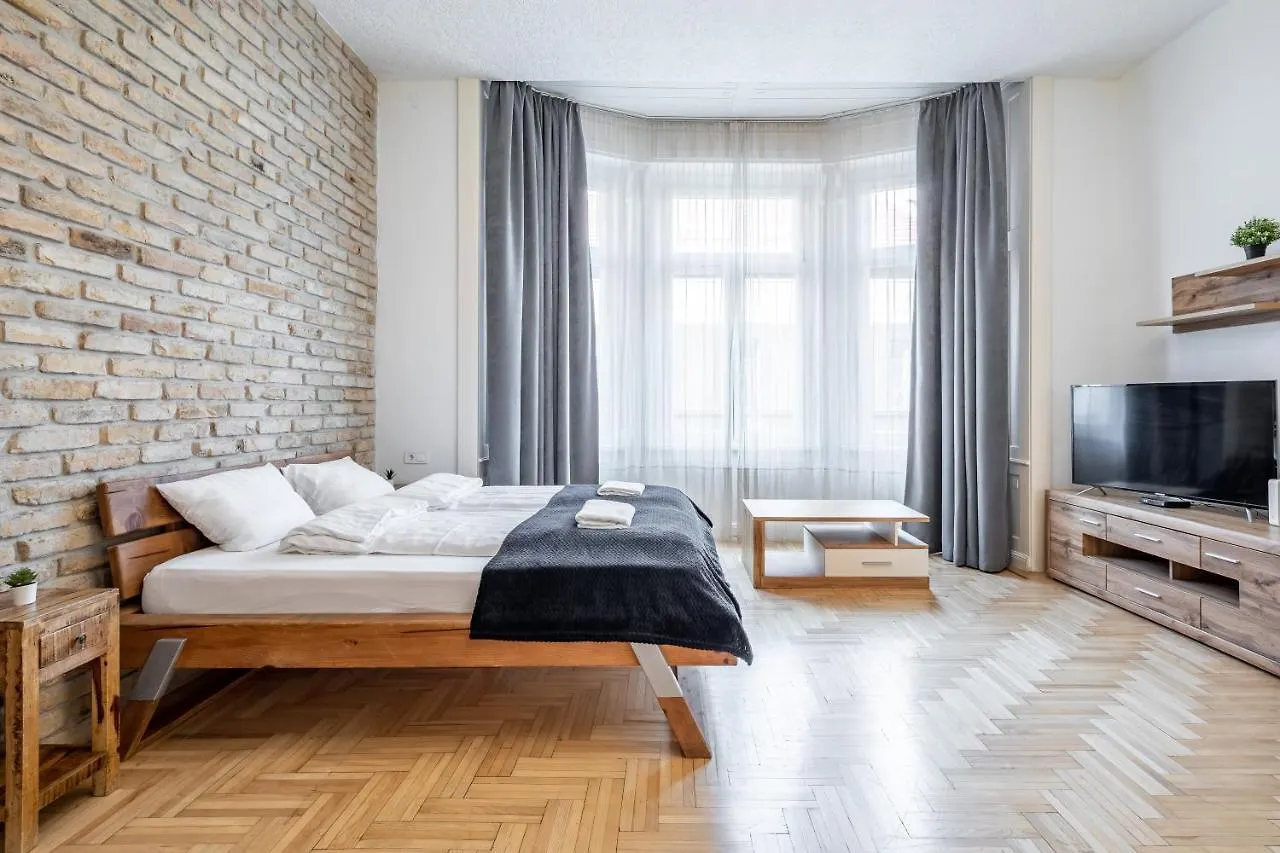 Central Luxury Apartment With Ac Budapest